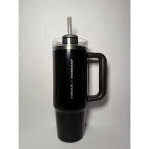 Stanley X Starbucks Taiwan 2023 CHRISTMAS 1ST Textured Black 30oz Tumbler BNWT